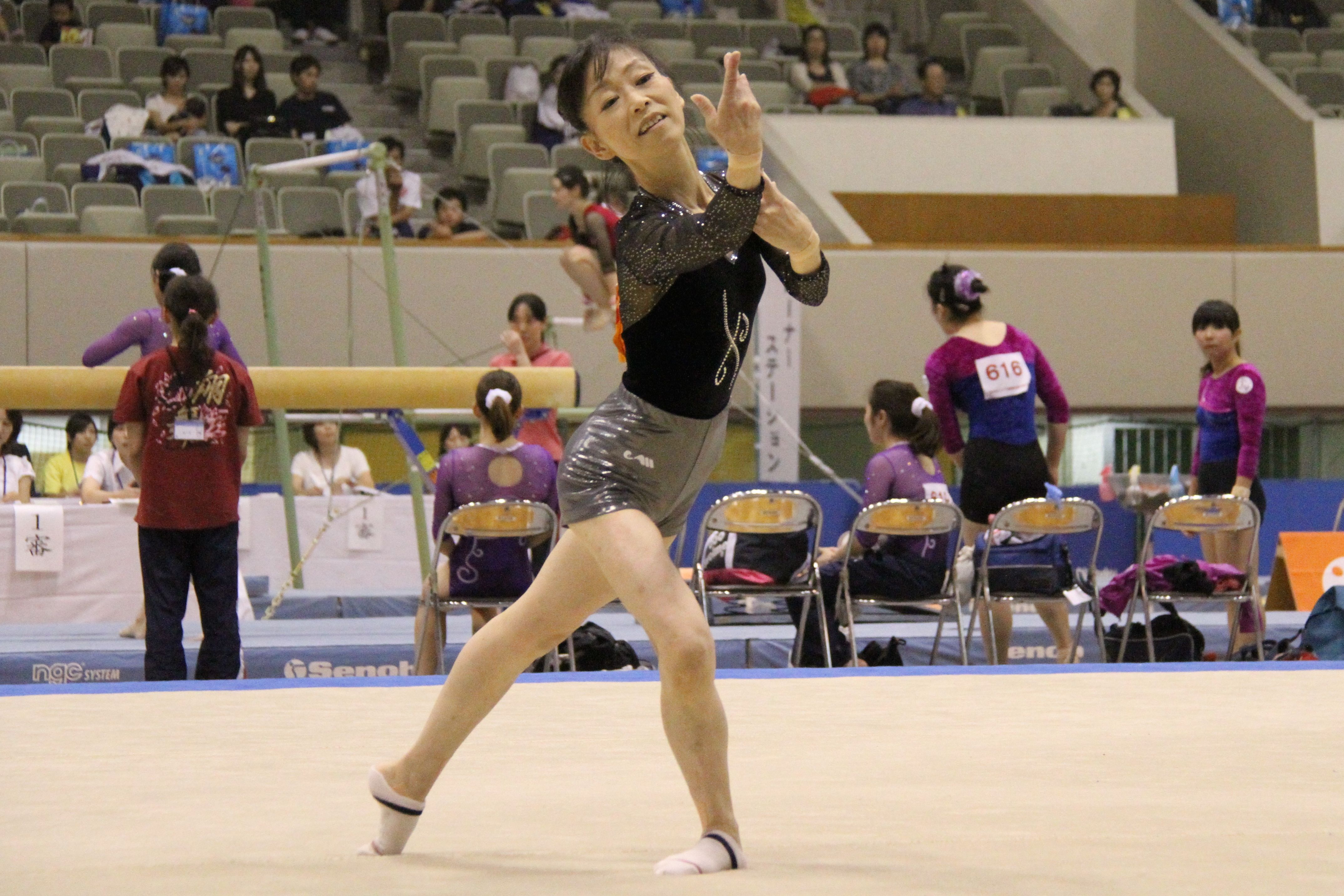 内村航平の母周子のシニア大会の成績は？夫や経歴や体操教室は？【深イイ話】 ドメトリヴィア